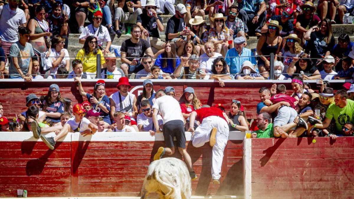 La hostelería tiene el cartel de completo el Viernes de Toros.