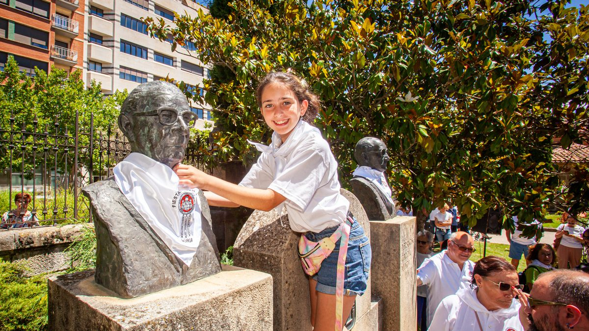 Homenaje a los autores de las Sanjuaneras.
