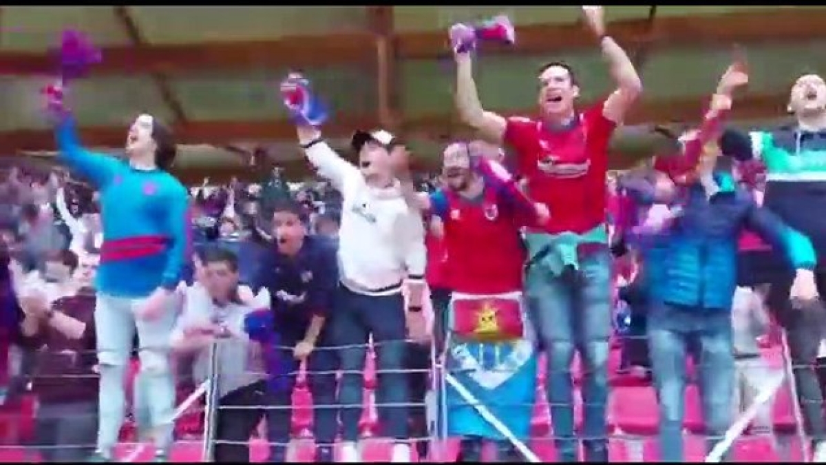 El CD Numancia lanza su nueva campaña de abonados apelando al sentimiento. Con el lema 'Escucha a tu corazón', repasa una temporada pasada dura pero que invita a tener ilusión de cara a la nueva etapa. Javi Moreno, el entrenador e histórico numantino, pone la guinda.