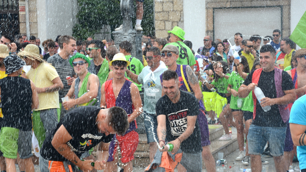 San Leonardo inicia sus fiestas siempre multitudinarias en el inicio.