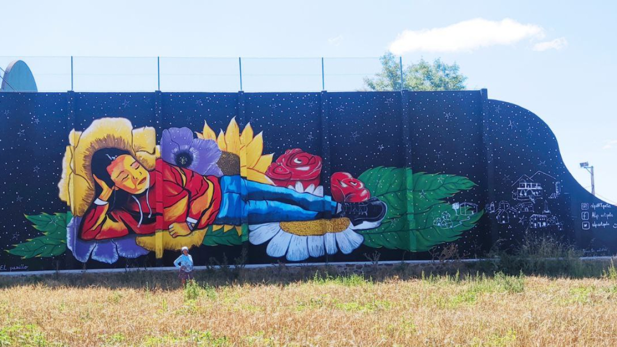 Mural en el lateral de frontón de Matalebreras.