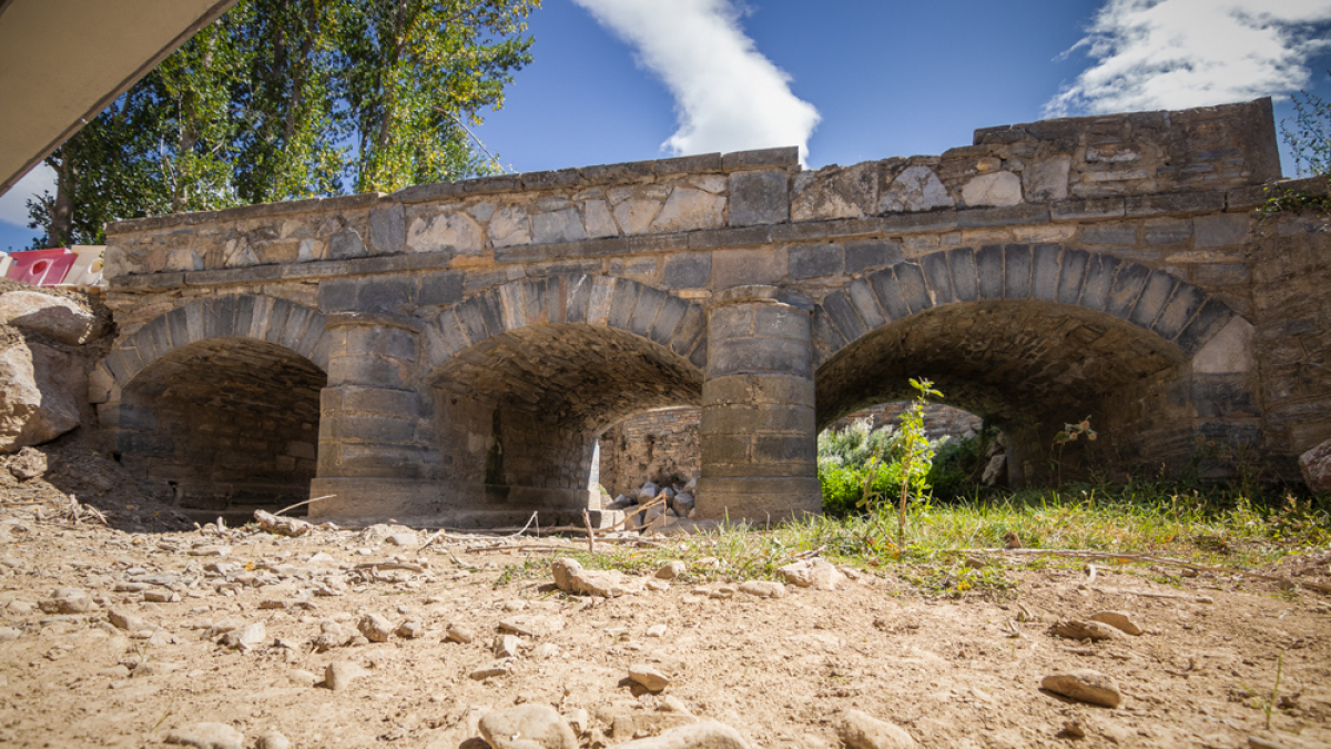 Imagenes del río Linares en el municipio sampedrano.