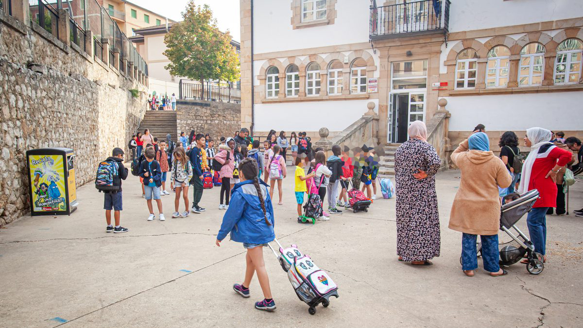 Los alumnos vuelven a las aulas