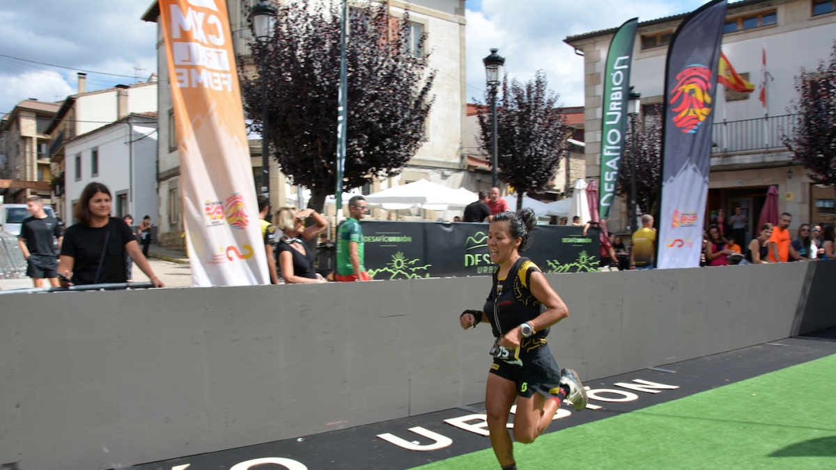 La Desafío Urbión llenó Covaleda de Atletismo de alto nivel.
