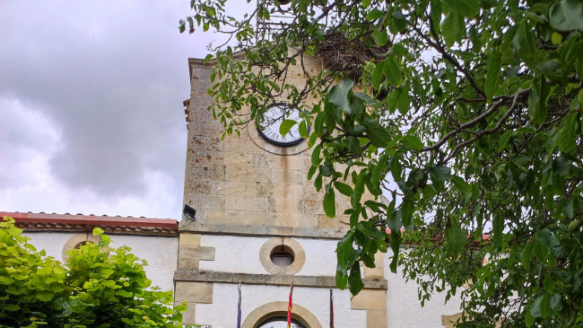 Balcón del Ayuntamiento de Sotillo del Rincón.
