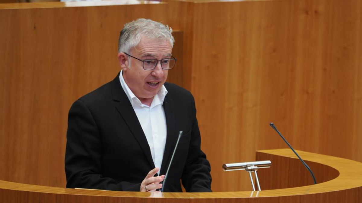 Ángel Ceña defiende la moción de Soria Ya en torno al reto demográfico.