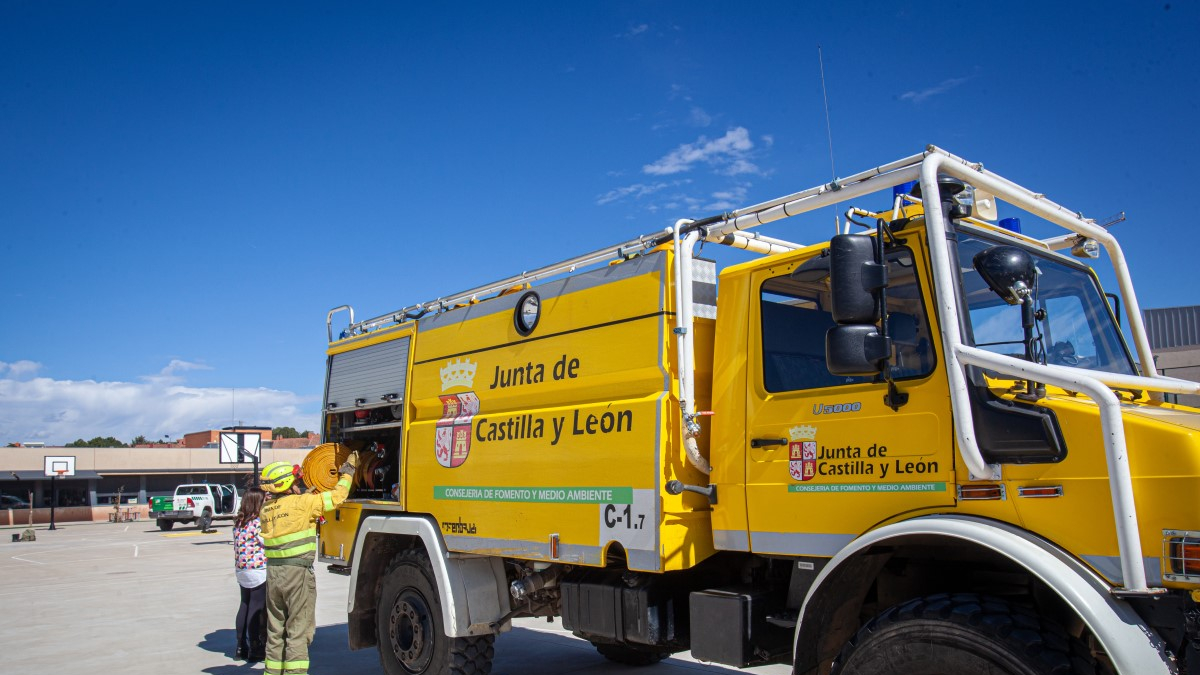 Jornada en el colegio de Golmayo para enseñar a prevenir incendios forestales.