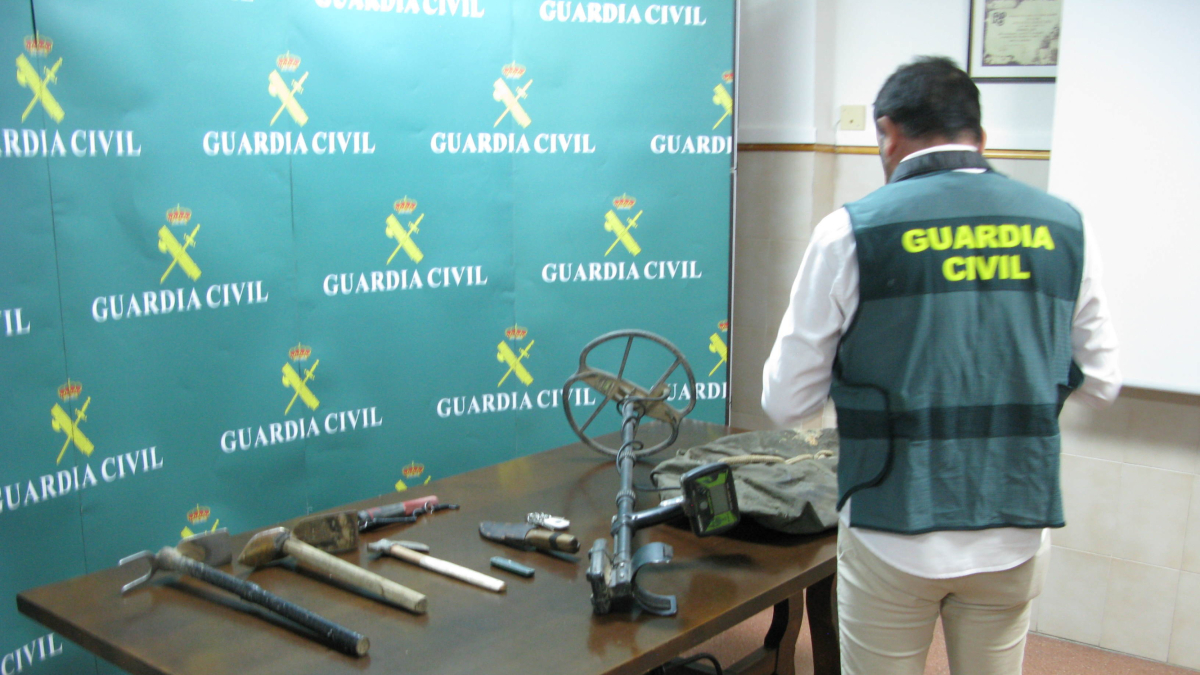 Efectos incautados en la operación que desbarató un supuesto expolio en Soria.