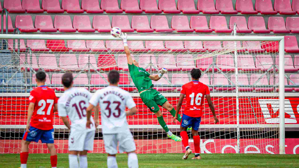 El Numancia sólo ha dejado de encajar goles en dos partidos de los nueve oficiales que ha jugado.