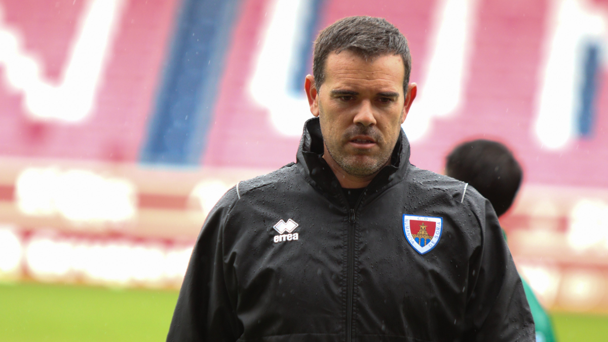 José María García ha dirigido los últimos entrenamientos del Numancia por la convalecencia de Javi Moreno.