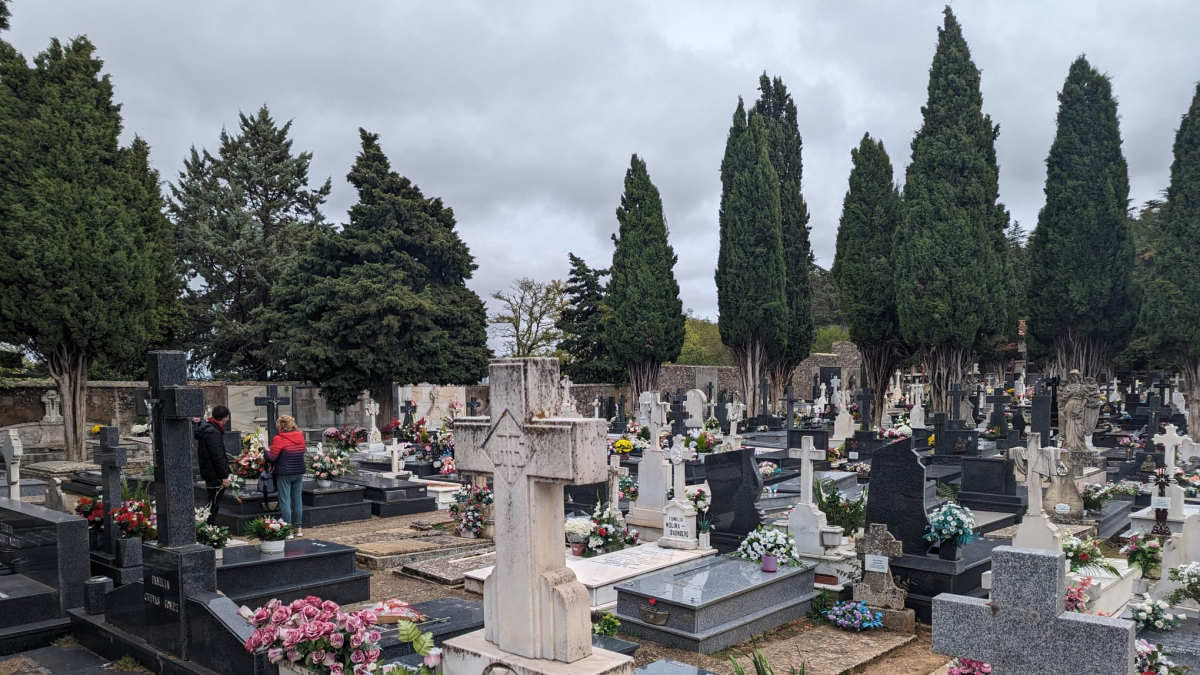 Cementerio de Soria este martes, víspera de Todos los Santos.