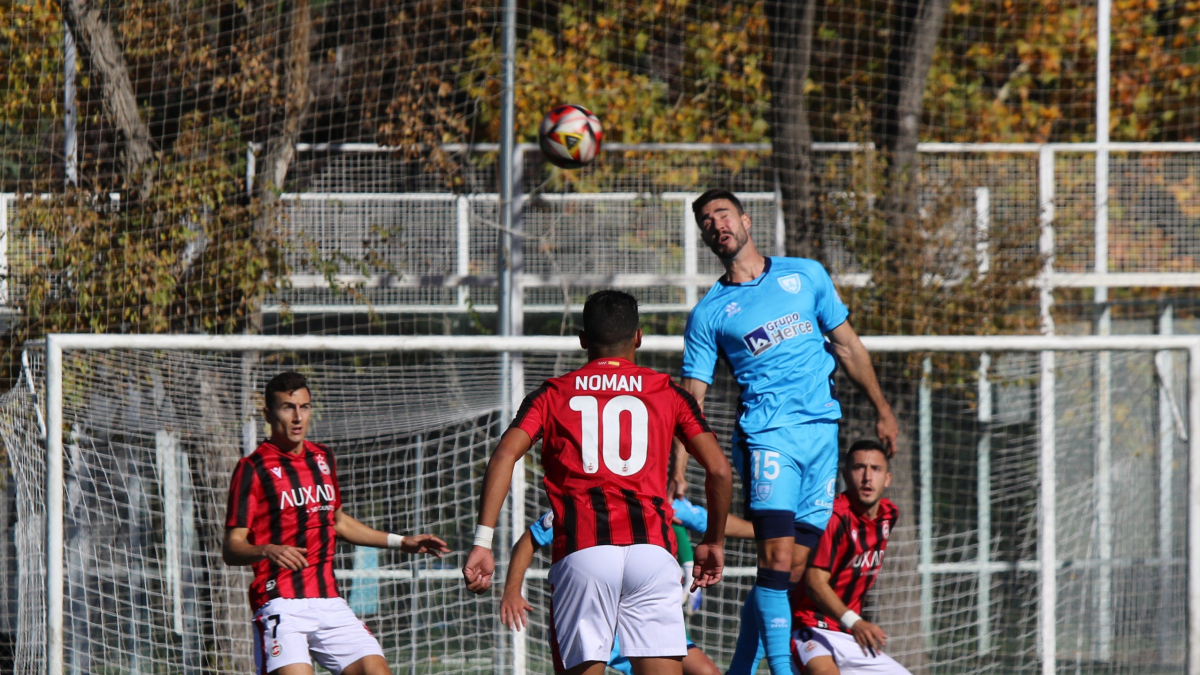 En el encuentro de ida, Numancia y Unión Adarve empataron a un gol.