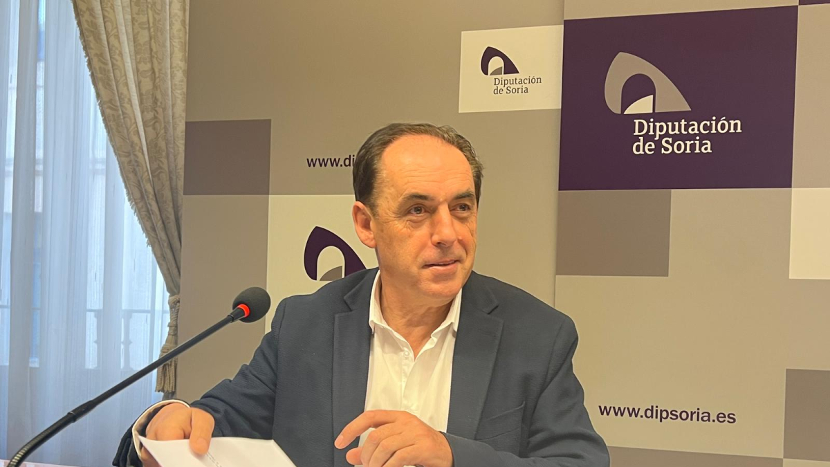 Benito Serrano da cuenta de los acuerdos adoptados en la Junta de Gobierno de la Diputación de Soria.