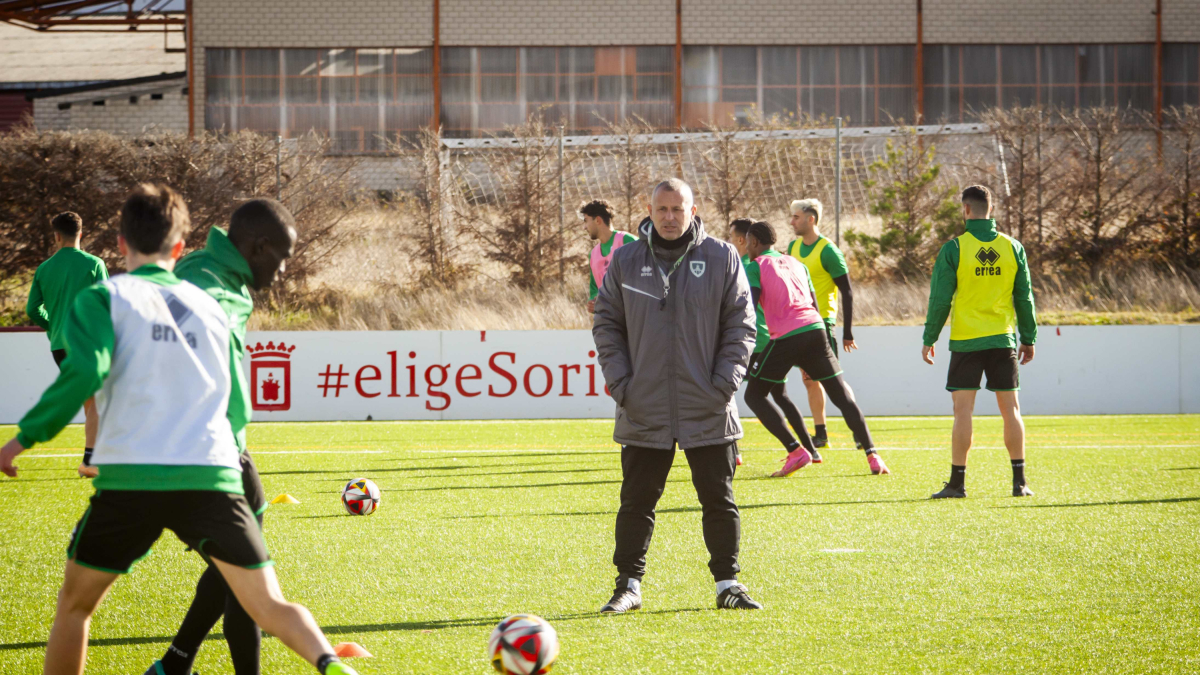 Javi Moreno en un entrenamiento del Numancia en la Ciudad Deportiva