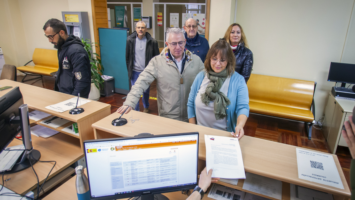 Soria Ya regista el documento en Subdelegación del Gobierno.