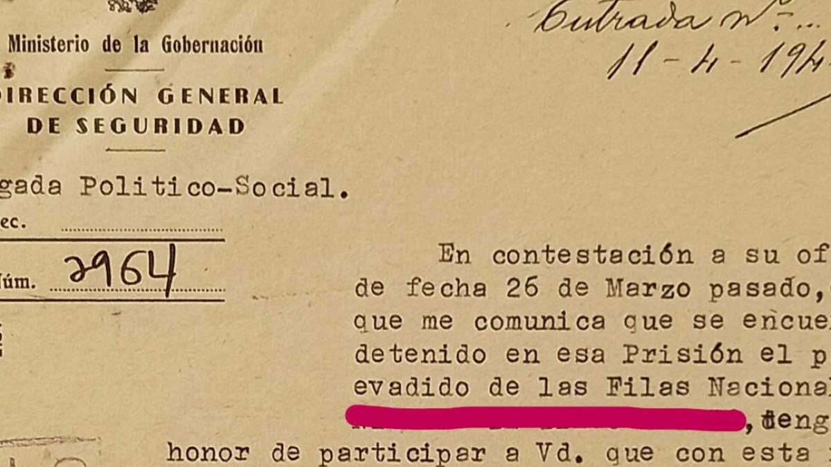 Oficio con sello impreso.