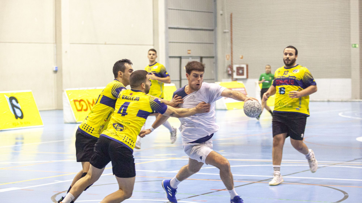 El BM Soria es un lider imparable