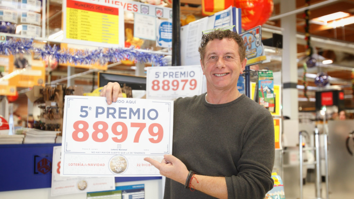 Responsable del quiosco del Leclerc en Soria.