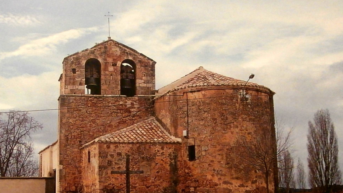 Iglesia de San Pedro apóstol, en Valverde de los Ajos.