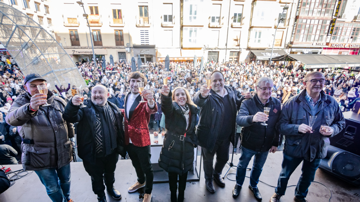 Celebración de las campanadas con Torrezno de Soria.