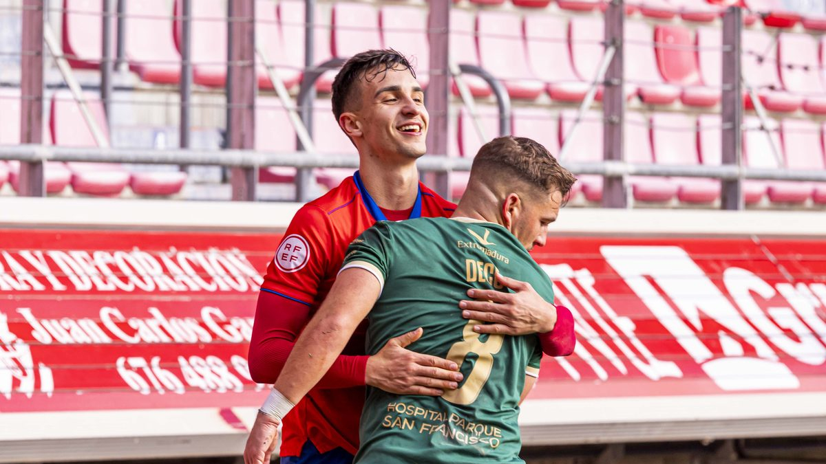 El Numancia goleaba al Cacereño en Los Pajaritos en la primera vuelta