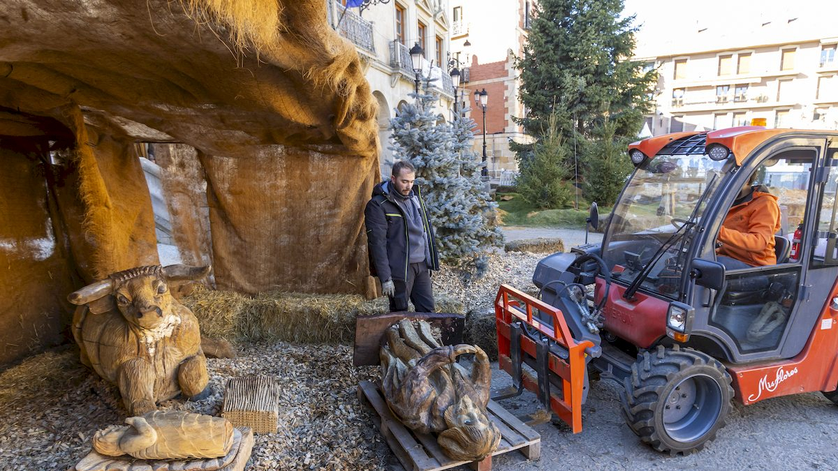El desmontaje del belén pone fin a la navidad