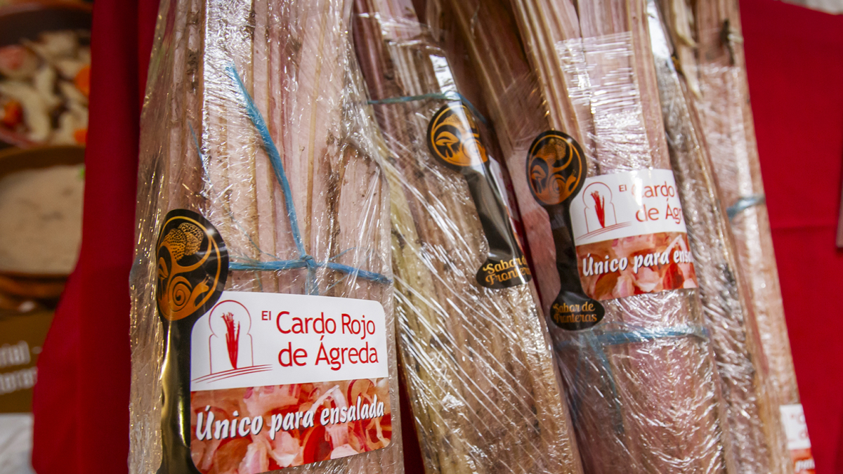 El calor del verano y las lluvias del otoño han vuelto a pasar factura a la producción de cardo rojo de Ágreda.