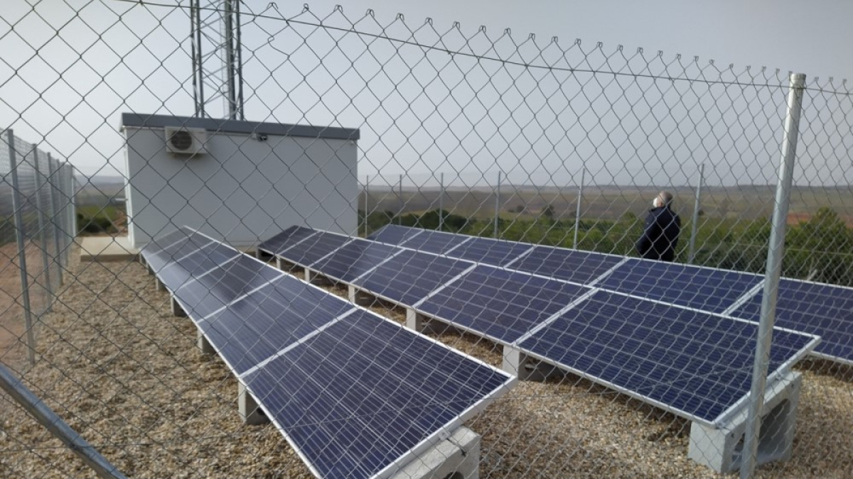 Instalaciones de la antena de 5G en Matanza de Soria.