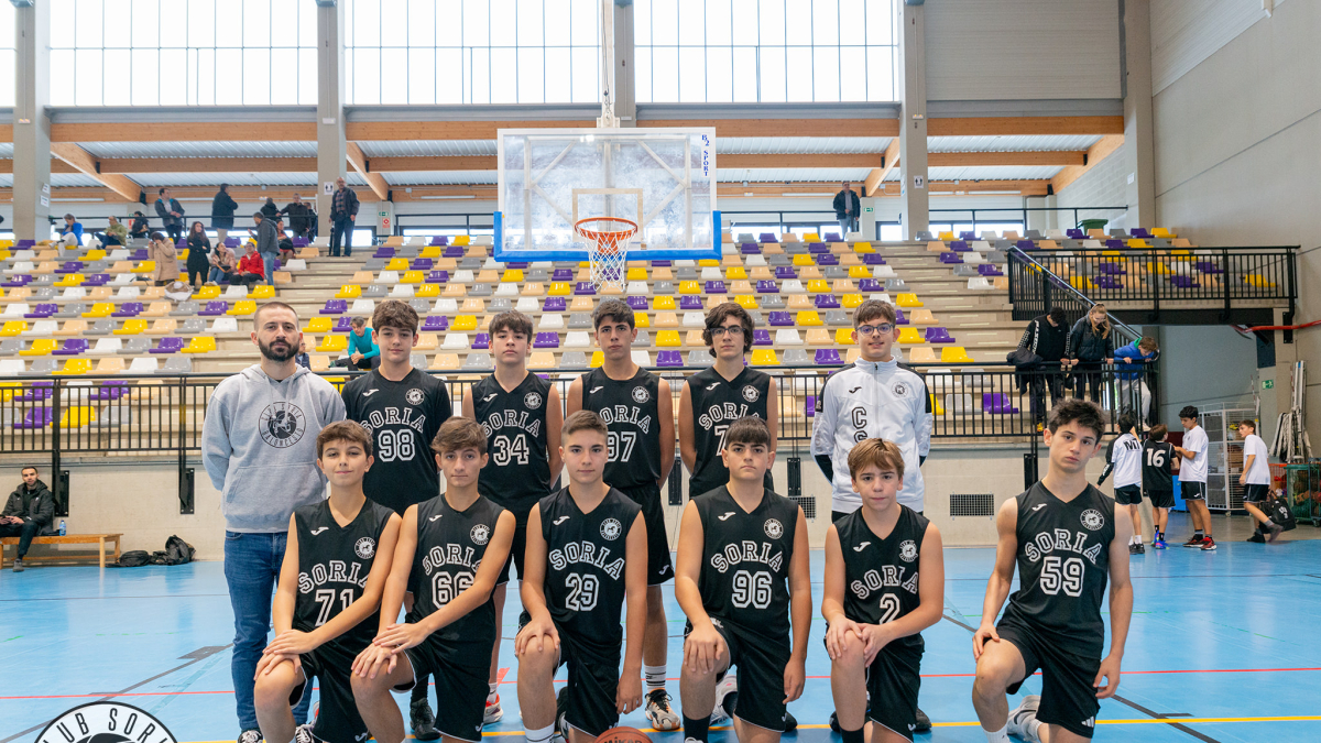 Foto oficial de la presente temporada del equipo cadete del CSB Madera PinoSoria B.