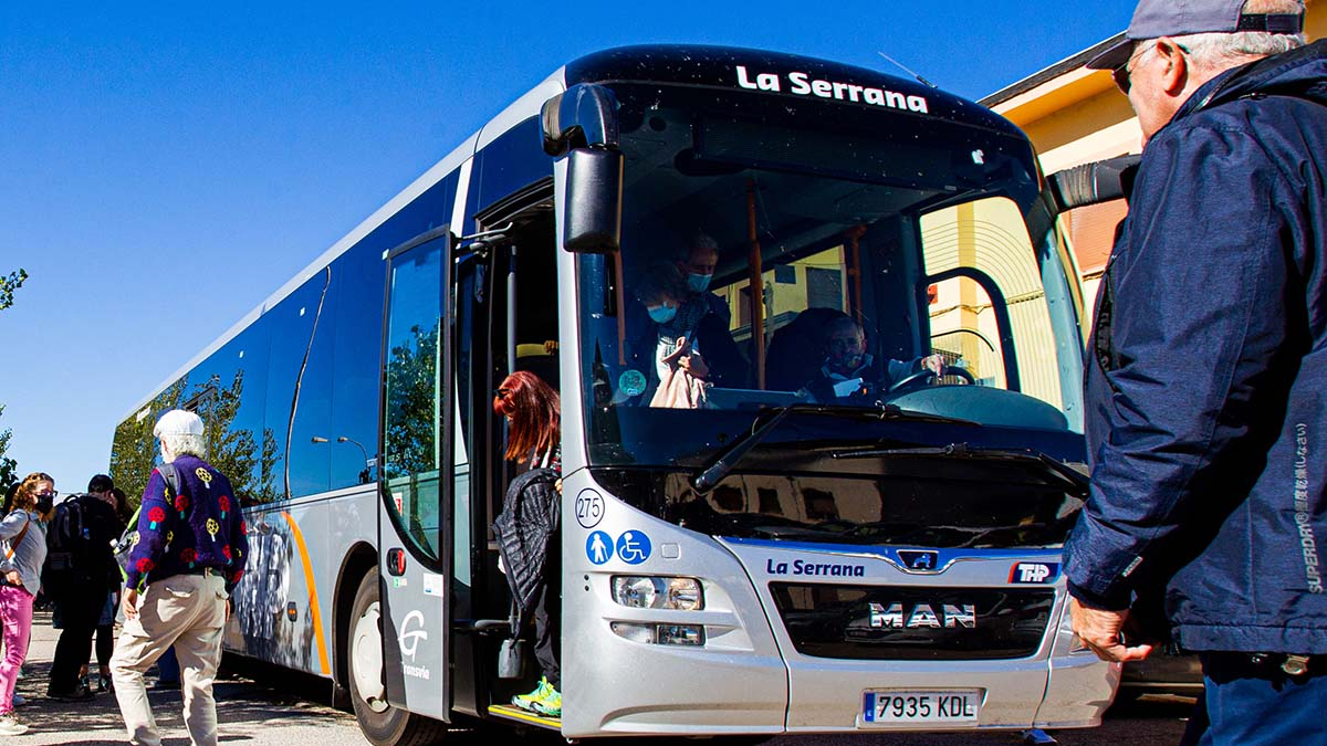 Autobús de La Serrana.