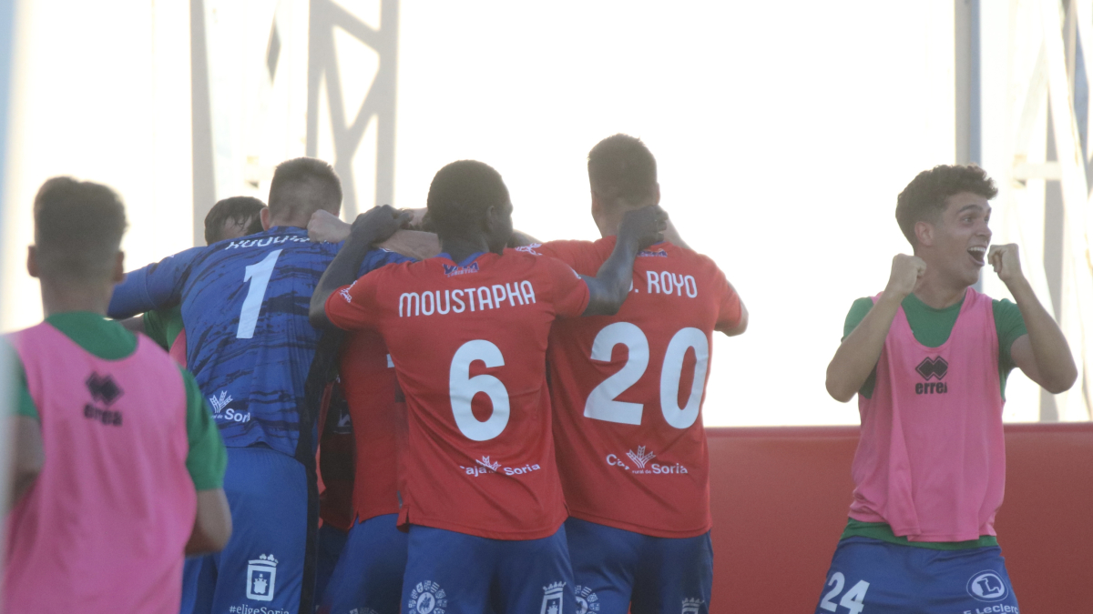 Imagen de la celebración numantina de su remontada en Illescas.