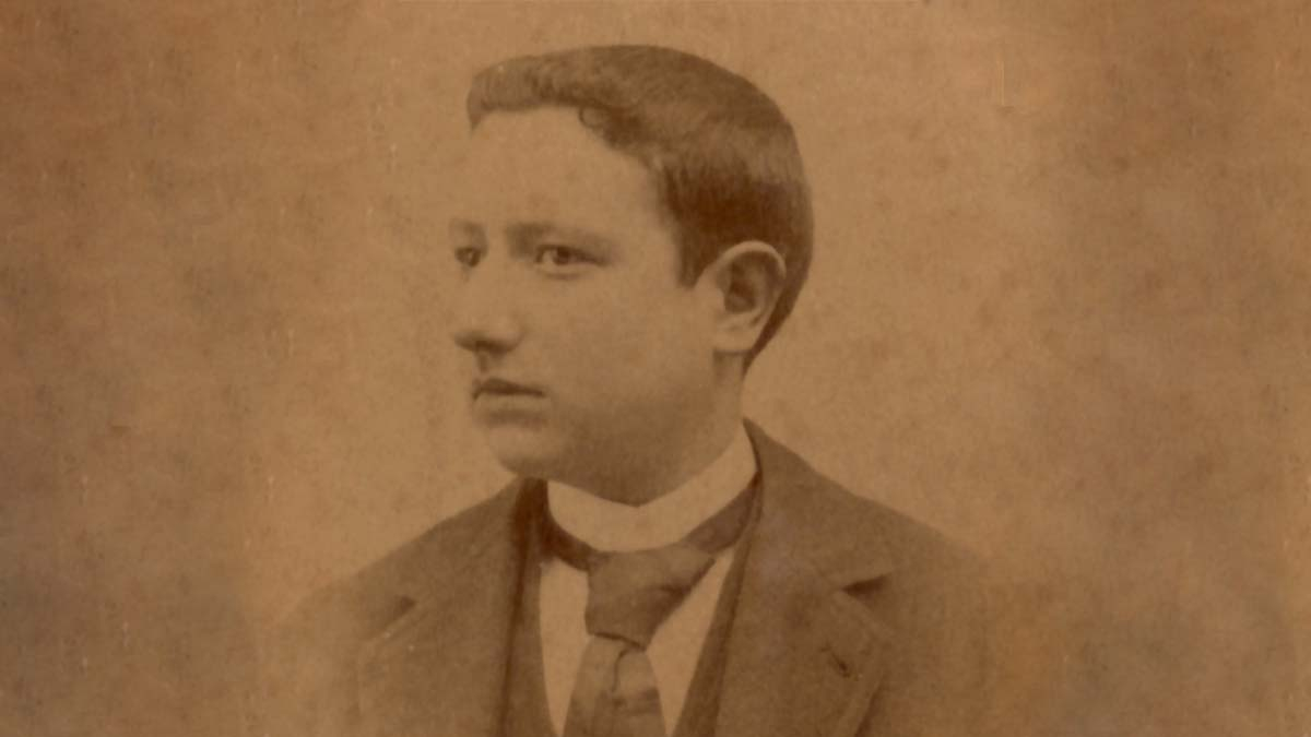 Jerónimo Rubio y Pérez Caballero (1876-1959), en juvenil fotografía tomada de la orla universitaria (1893).