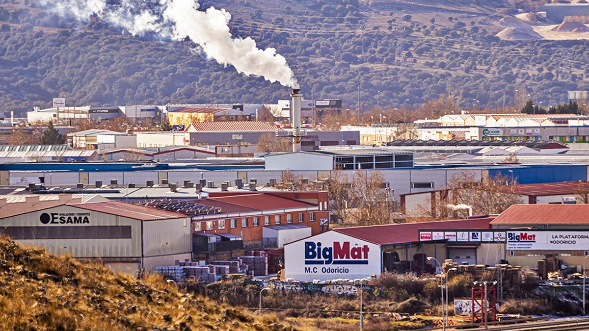 Vista general del polígono industrial de Las Casas en la capital.