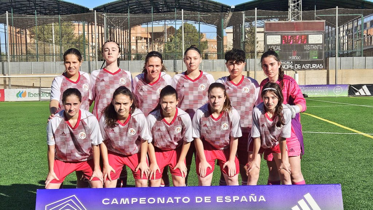 Once del combinado regional que ha goleado a Extremadura.