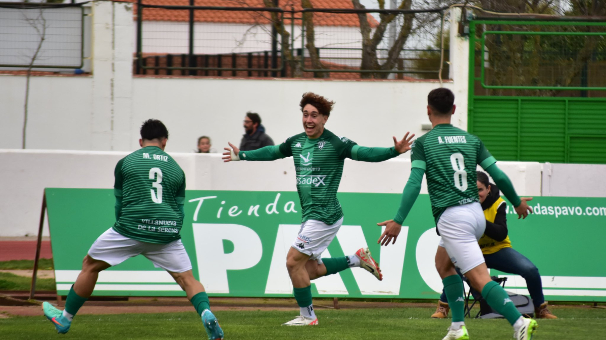 El Villanovense busca la cuarta victoria seguida a costa del Numancia.