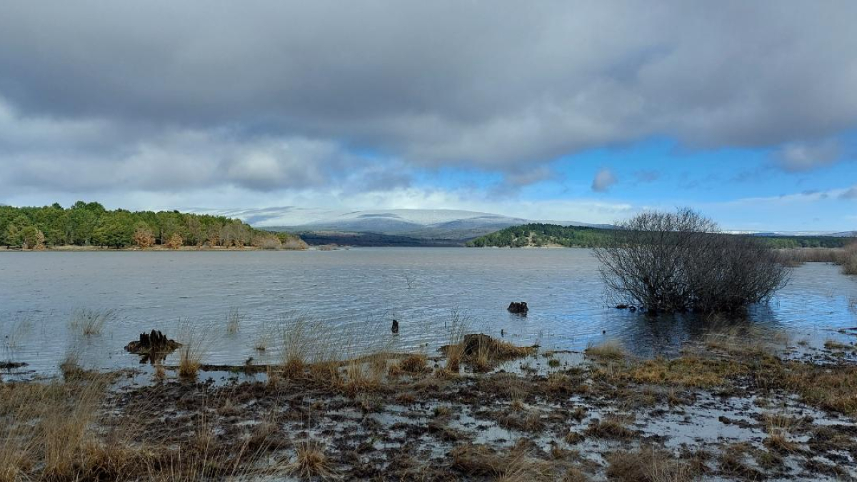 El pantano de la Cuerda del Pozo este domingo.