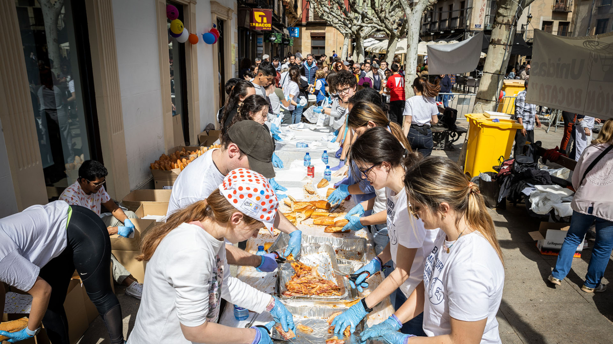 La Operación Bocata suma 1.335 unidades vendidas para apoyar a la mejora de un colegio en Senegal.
