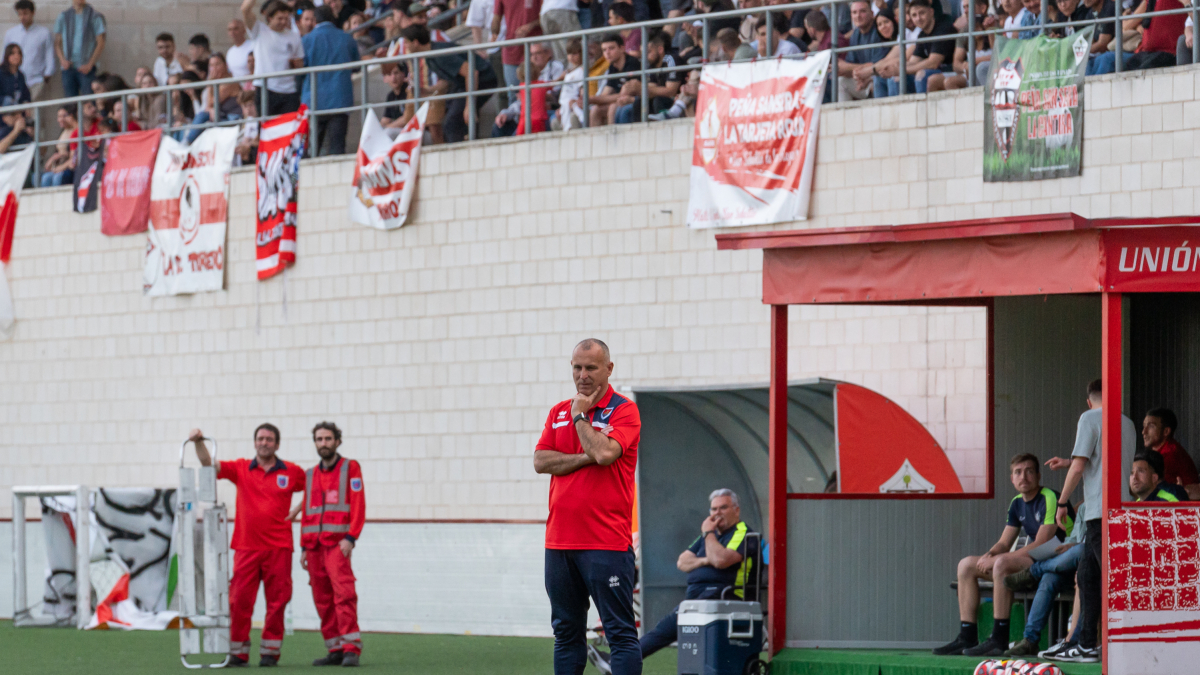 Javi Moreno durante el encuentro del sábado ante el Sanse