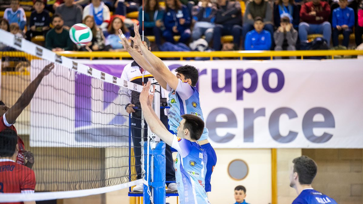 El Grupo Herce superó a Tenerife por 1-3 en el primer partido de la serie