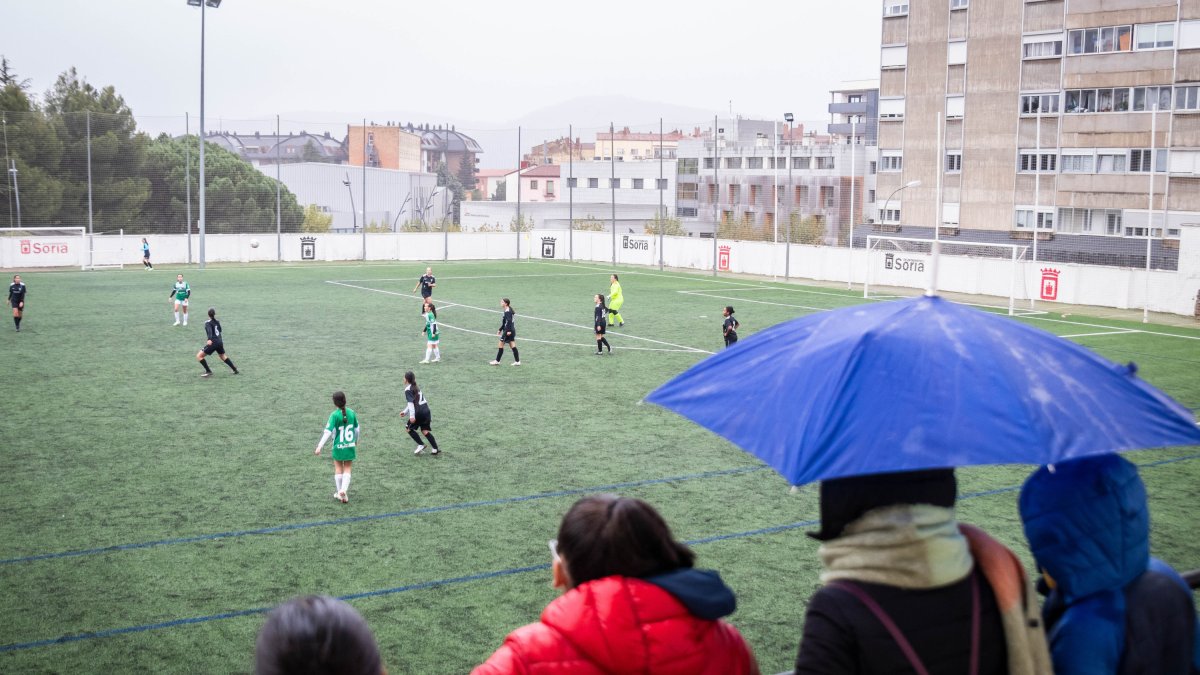 El torneo femenino se disputa en el San Andrés.