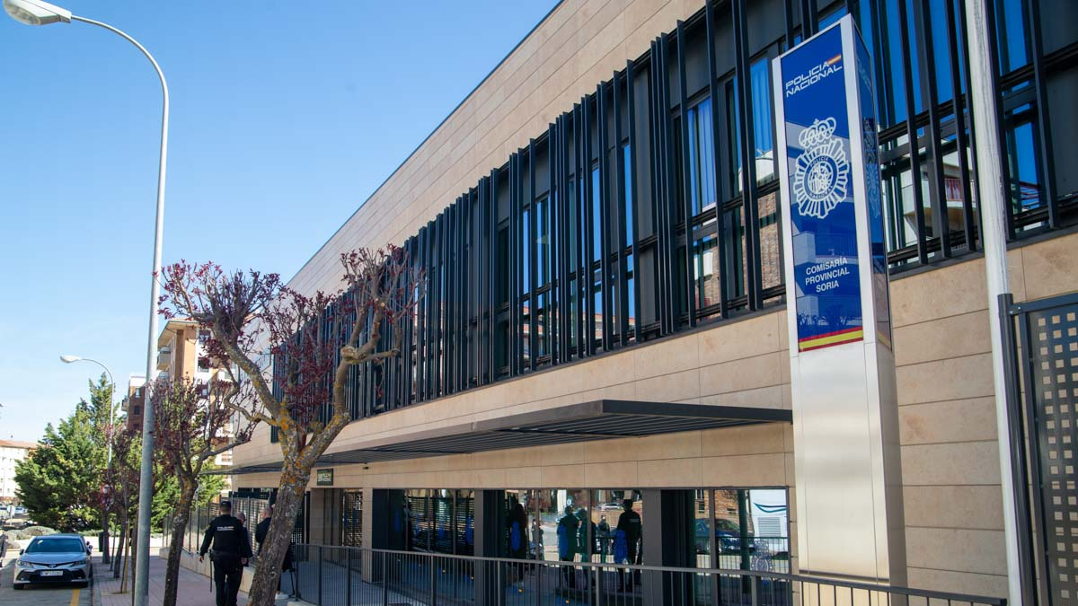 Exterior de la Comisaria Provincial.