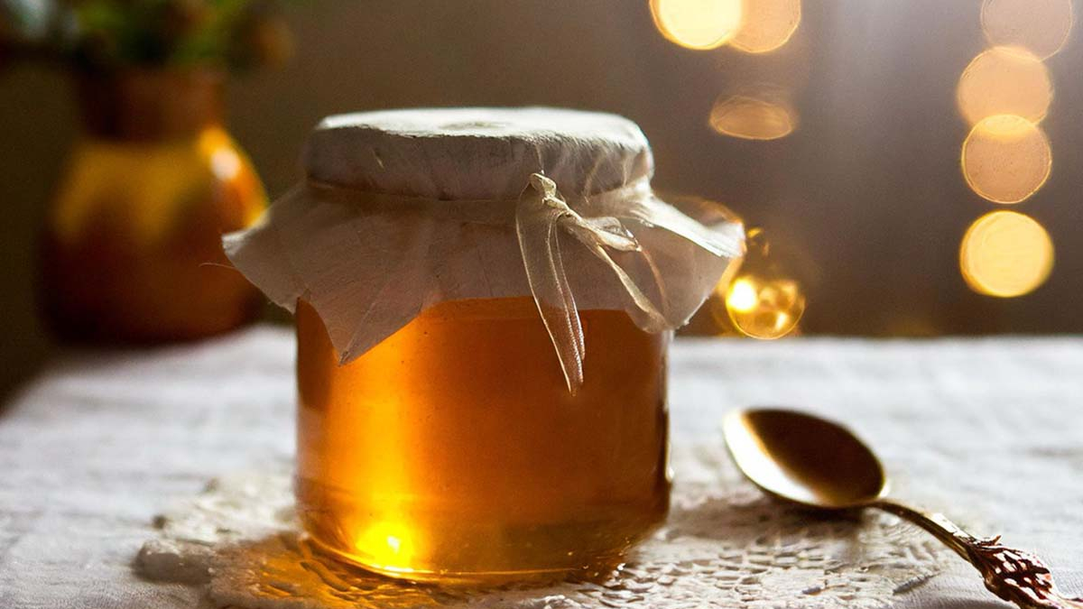 La miel es un superalimento muy recomendado para incluir en la dieta.