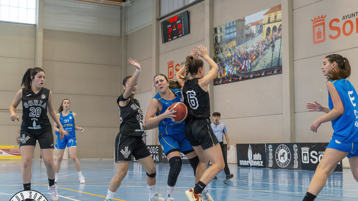El Semillas Adolfo Martínez jugó su mejor baloncesto en el primer cuarto.