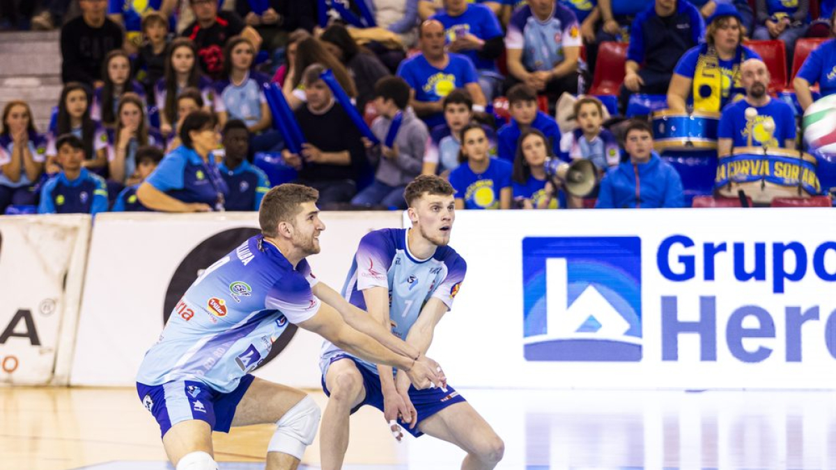 Pepe Villalba y Adrián Olalla han sido convocados para concentrarse con España.