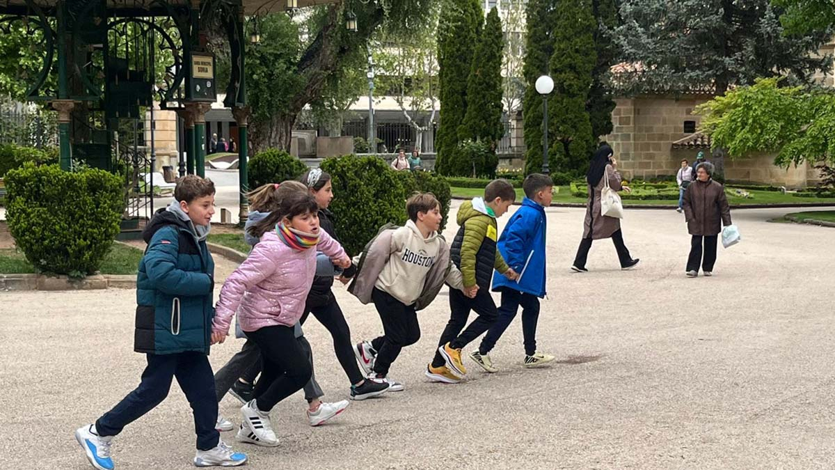Escolares participantes del programa de educación ambiental, en la Dehesa, en una imagen de archivo. - 