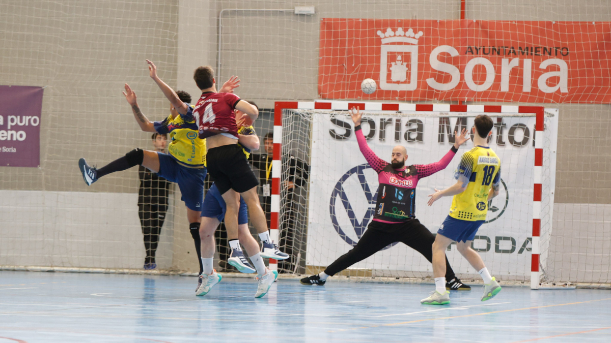 El Balonmano Soria comenzará la temporada recibiendo al BM La Robla.