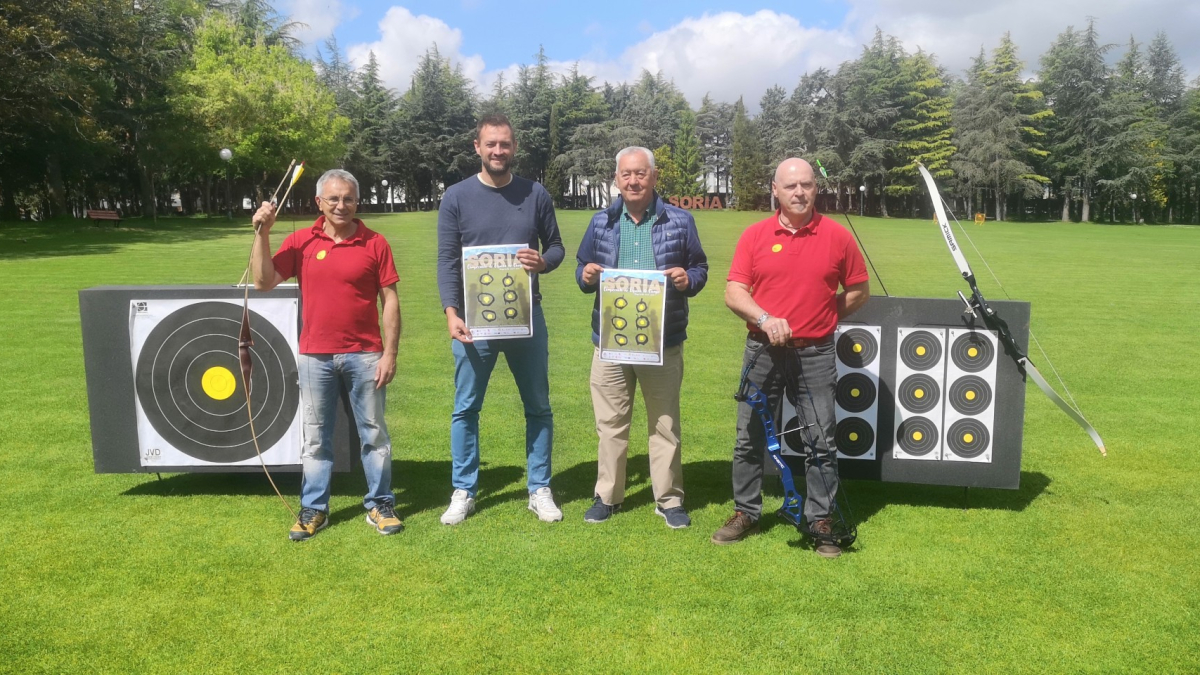 Un momento de la presentación del Campeonato de España de tiro con arco que se celebra en Soria.