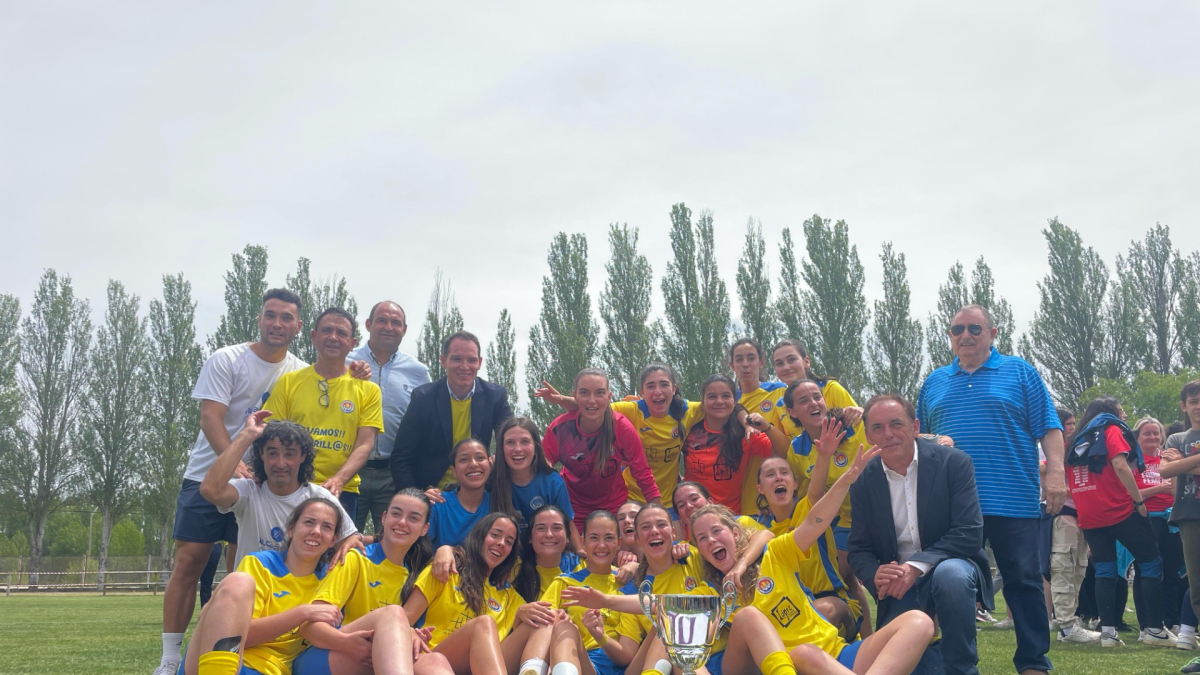 El San Esteban hace doblete al proclamarse campeón de la Copa Diputación.