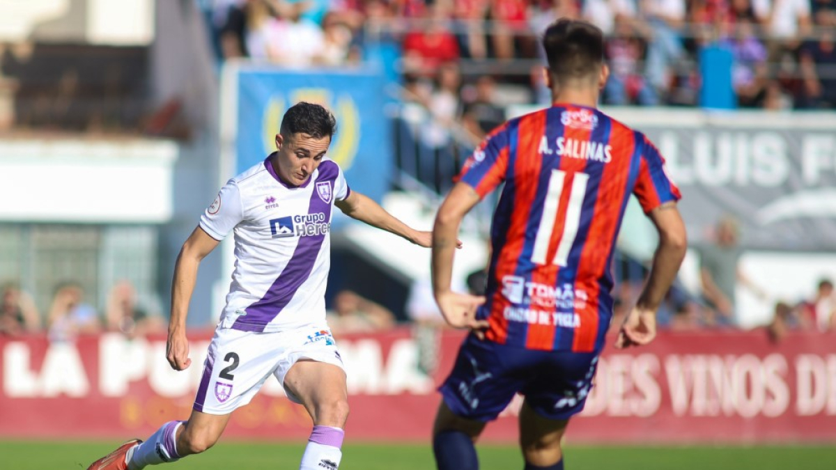 Lance del partido Yeclano-Numancia.