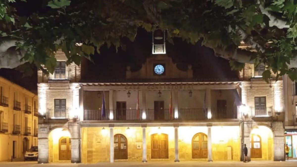 Plaza Mayor de El Burgo, donde se celebrará la Noche Romántica